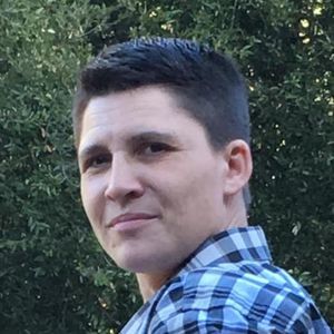 Meet your Posher, Stacy